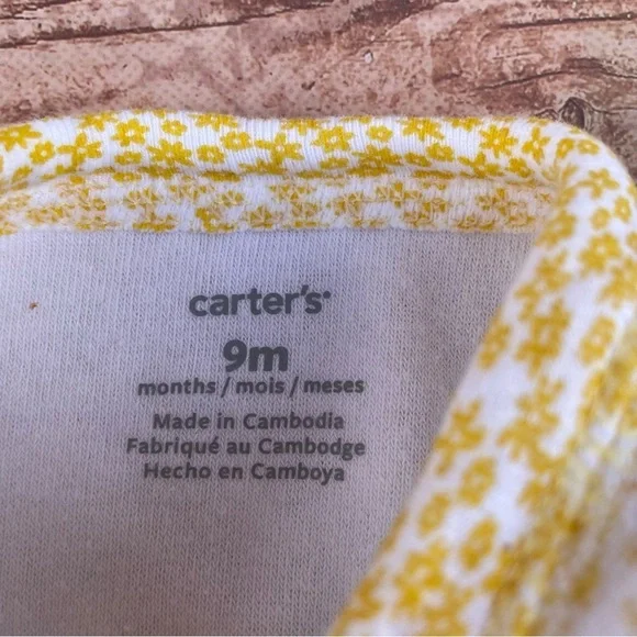 Carter’s baby girl onesie size  9 months - Picture 10 of 11